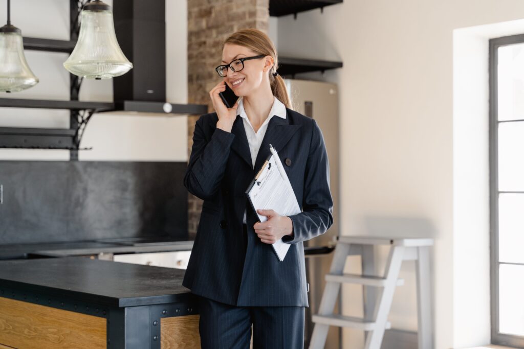 5 Things to Consider When Becoming a Real Estate Agent